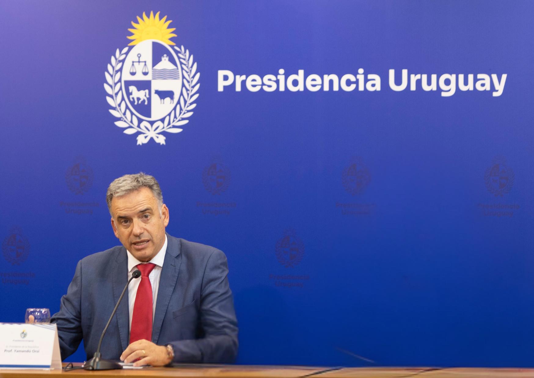 Evaluación del presidente orsi en octubre:  36% aprueba, 32% desaprueba